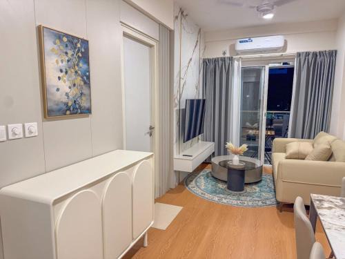 Farukolhufushi Island Apartment | Lux Stay