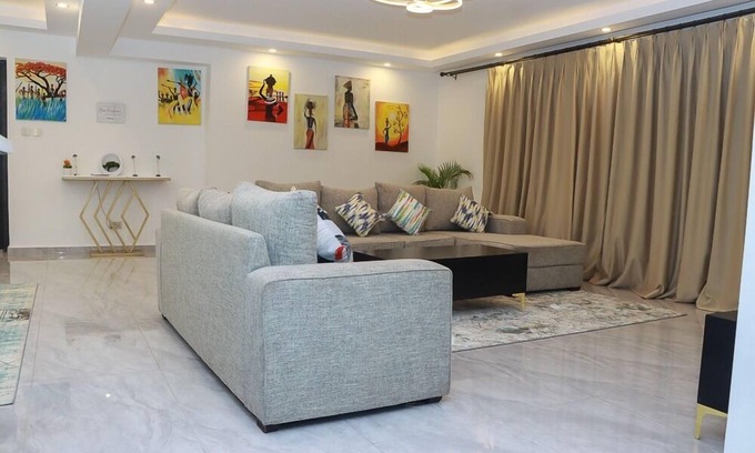 Kilimani Apartment | Lux Suites Royal Oak Residency