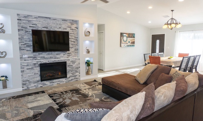 Covey House | Luxe Vac. Escape/Scottsdale Quarter & Kierland Prime