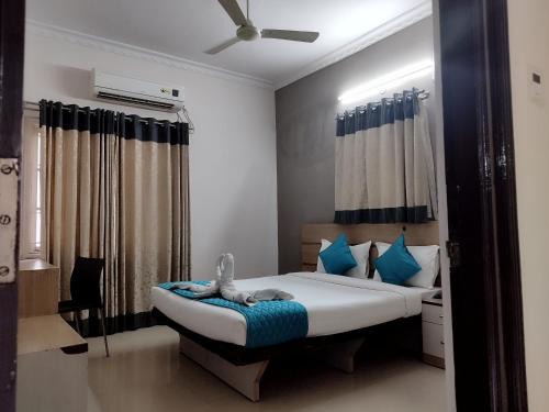 Madhapur Hotel | Luxor Park Service Apartment