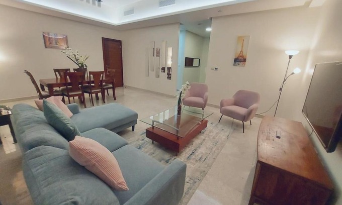Lusail Apartment | Luxurious 2 BR Apartment with Pool & Gym