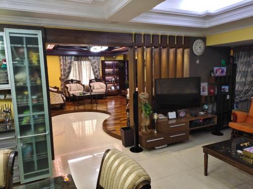 Uttara Apartment | Luxurious Apartment at city heart near Airport