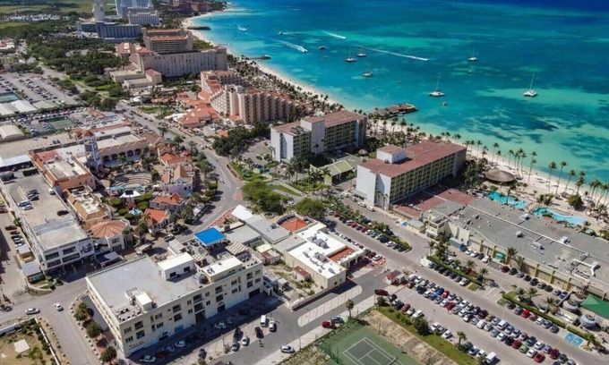 Palm Beach Apartment | Luxurious apartment in palm beach THE COVE