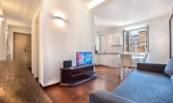 Tuscolano Apartment | Luxurious apartment near San Giovanni