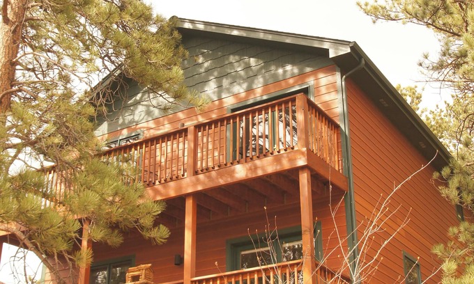 Stanley Hills House | Luxurious Black Canyon home near the Stanley Hotel