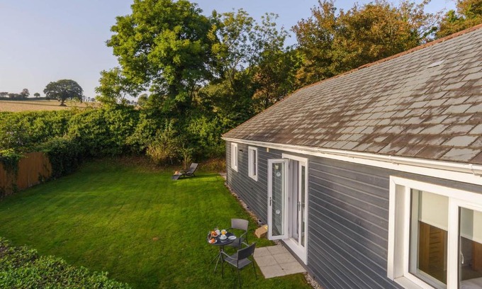 St Austell House | Luxurious Cosy And Contemporary 2 Bedroom Cottage - Trewhiddle Cottage 40