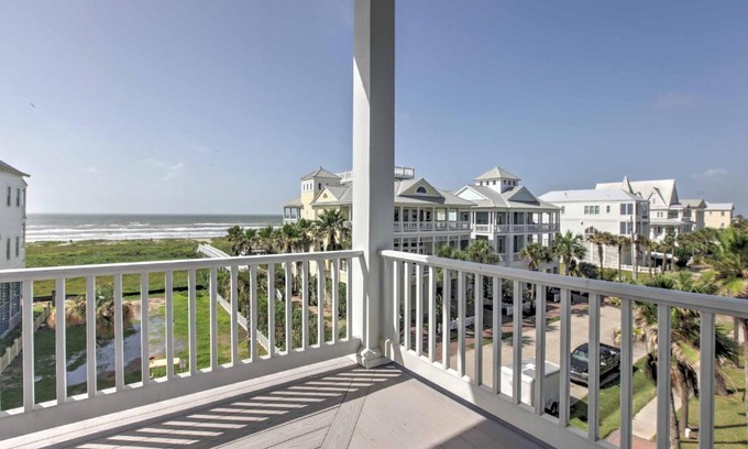 Beachtown House | Luxurious Galveston Home with Balconies and Beach View