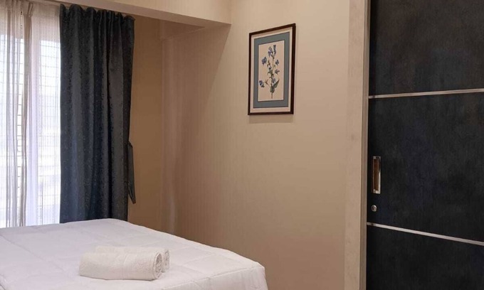 Belapur Apartment | Luxurious Sea-view 3 BHK Service Apartment In CBD Belapur. Roy Bari, Satya Stays