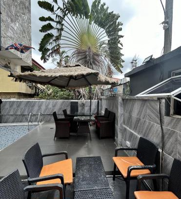 Ikeja Apartment | Luxury 1&2 Bedrooms Apartment Ikeja Lagos Core, Family, Business, Leisure, 24h Power&Water, Fast WiFi, Two Balconies, Spacious Living, Easy Transport,Just 10min to GRA&SHOPRITE