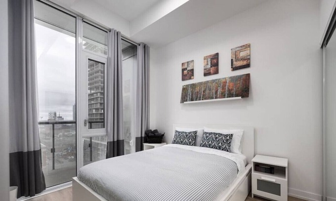 St. Lawrence House | Luxury 1BR - Amazing Location - St Lawrence Market