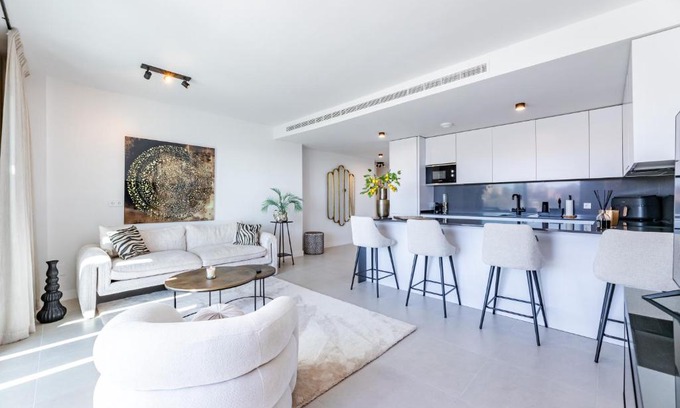 Mijas Apartment | Luxury 2BD Flat - Pools - Parking - Spa - Gym