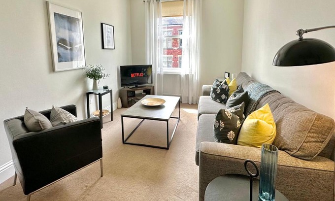 York Apartment | Luxury Apartment 6 Bluebridge with free allocated parking