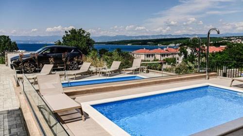 Zidarici Apartment | Luxury Apartment Stone Flower with private pool