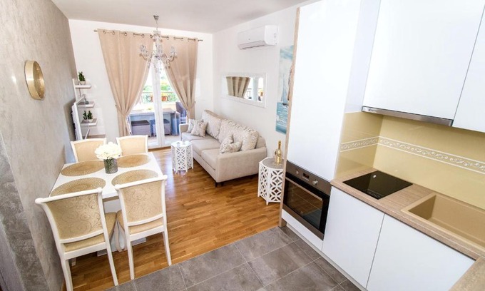Stobrec Apartment | Luxury Apartment Sweet Dreams