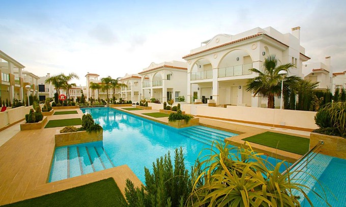 Quesada Apartment | Luxury bungalow Allegra 43 with AC and Pool