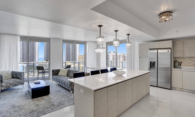 Hallandale Beach Apartment | Luxury Condo at Beach Walk Resort