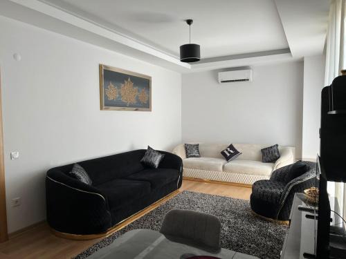 Esenyurt Apartment | Luxury Designed Comfortable 2 Rooms & 1 Living room Apartment Free Parking Garaj