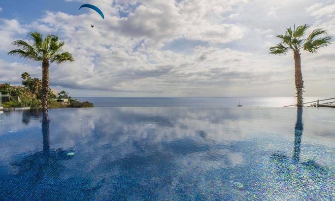 Sao Martinho Apartment | Luxury Holiday - Madeira Oceanview Paradise