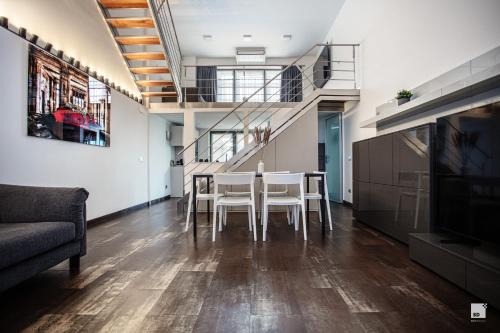 Morivione Apartment | Luxury House in Milano Pietrasanta 120 mq