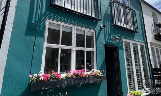 Hove Cottage | Luxury mewshouse + parking 7pax 1min to sea&shops