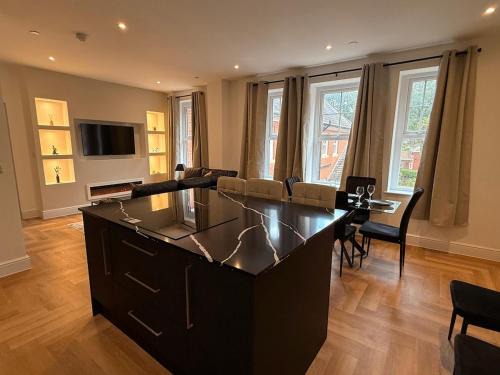 Newport Apartment | Luxury Penthouse Duplex
