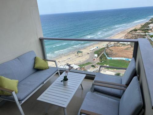 Herzliya Pituach Apartment | Luxury Sea View Apartment