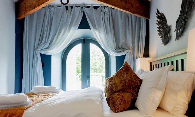 Skipton House | Luxury Stay in the Yorkshire Dales N Park Embsay