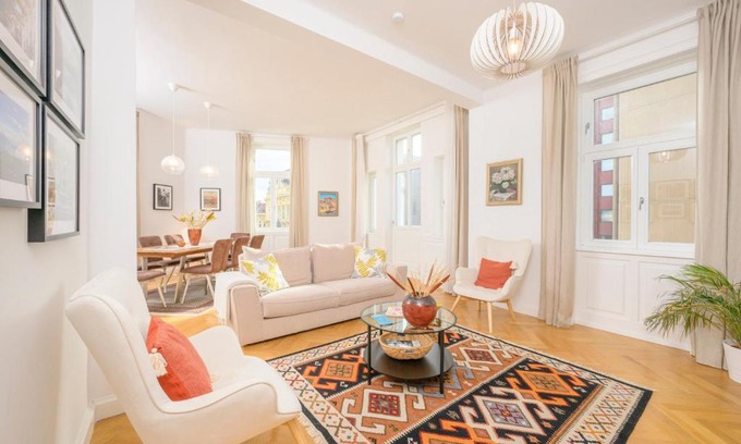 Mariahilf Apartment | Luxury Suite Raimund Theatre
