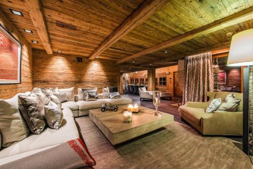 Zermatt Ski Chalet | Luxury Zermatt Chalet with Pool