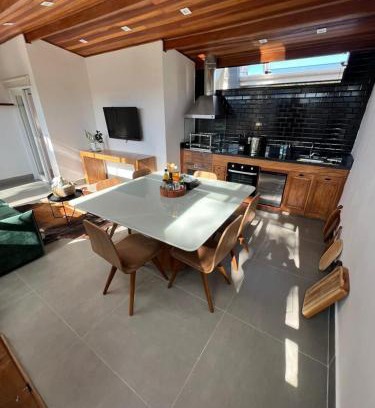 Vila Everest Apartment | LVR 14 - Cobertura com churrasqueira e próximo ao Capivari