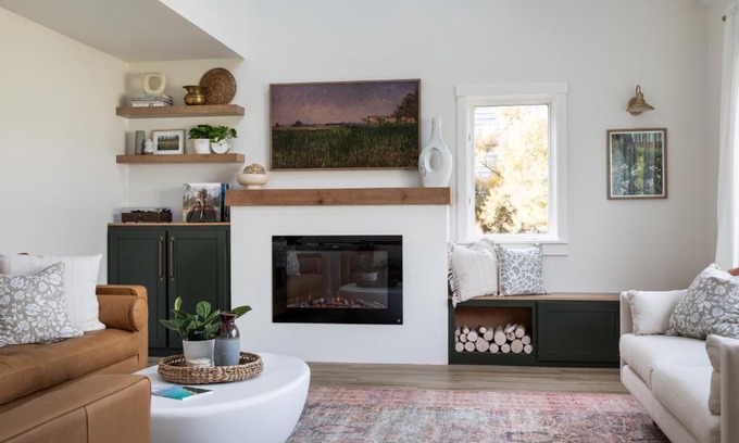 Traverse City House | M22 Cedar House - Lakefront home in wine country with playroom
