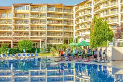 Golden Sands Hotel | Madara Park Hotel - All Inclusive or BB
