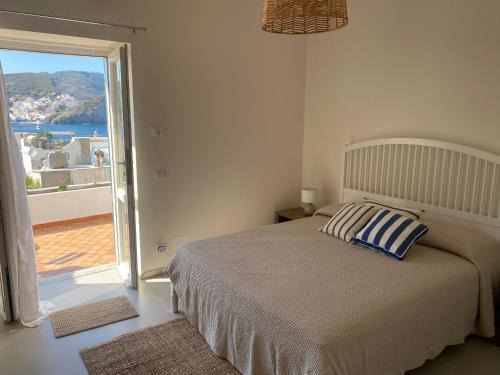 Ponza Apartment | Magi - Ciclamino