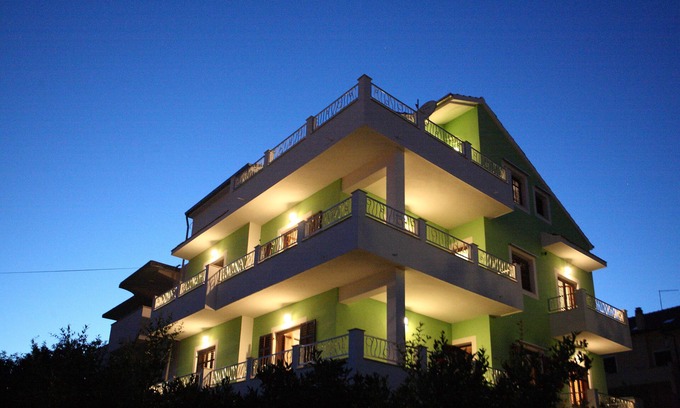 Vrboska Apartment | Magnificient panoramic view, wideview terrace, relaxing hot tube