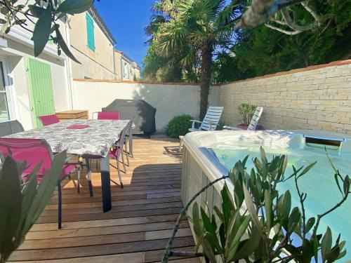 La Flotte House | Maison Amande