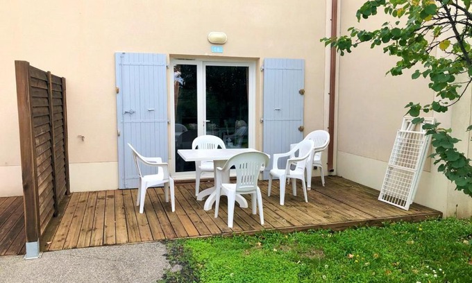 Aubignan House | Maison de 2 chambres avec piscine partagee jardin amenage et wifi a Aubignan