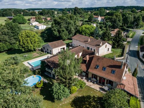 Montpon-Menesterol House | Maison de caractère en Dordogne
