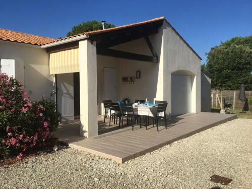 Saint-Pierre-d'Oleron House | Maison moderne 200m plage, 4 chambres, jardin privé, Wifi, vélos - Saint-Pierre-d'Oléron - FR-1-778-35