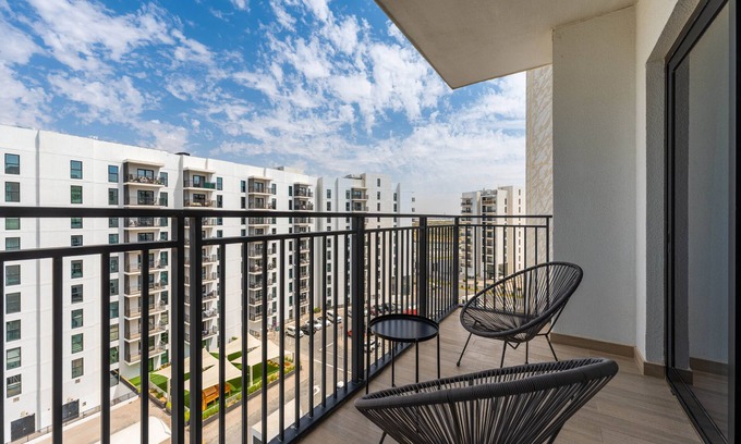 Abu Dhabi Apartment | Maison Privee - Chic Apt on Yas Island cls to ALL Main Attractions