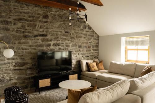 Ville-Marie Apartment | Maison Rasco by Luxury In Transit