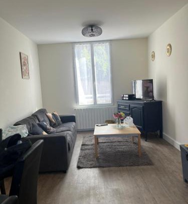 Mezieres-sur-Seine House | Maisoncat