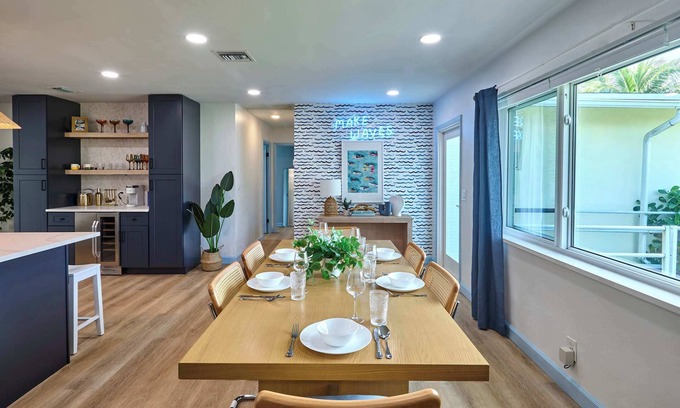Florida North Atlantic Coast House | Make Waves in PBG, dip pool, game room, fire pit