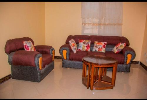 Moshi House | Mama Maya peaceful home