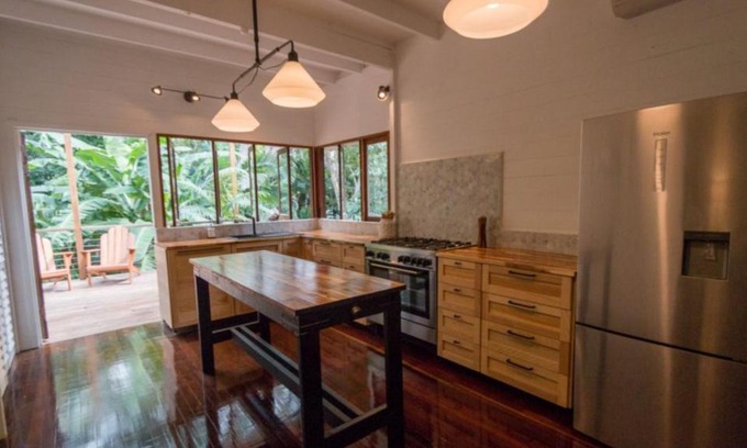 Nelly Bay House | Mango Treehouse, Mango Parkway, Nelly Bay