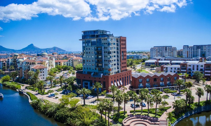 Century City Apartment | Manhattan Luxury Apartments