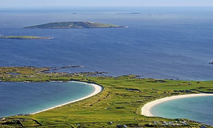 Ballyconneely House | Mannion’s Cottage - Two Bedroom House, Sleeps 4
