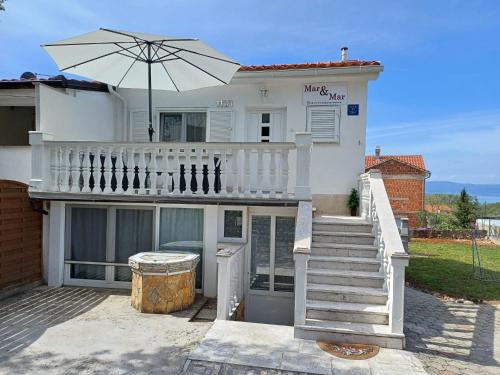 Malinska-Dubasnica Apartment | Mar&Mar