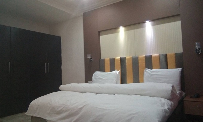 Utako Hotel | Margaretta Classic Suites and Hotel