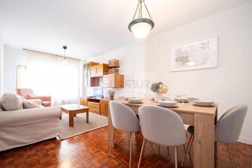 Gijon Apartment | Mariano Moré Apartamento