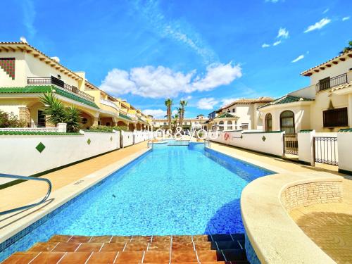 Quesada House | Maribel Ciudad Quesada by Villas&You